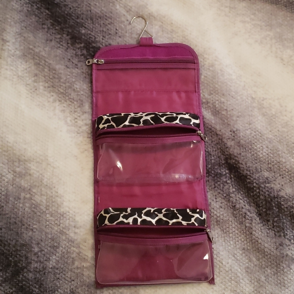 🔴 🎉 🎊 Hanging Makeup Travel Bag